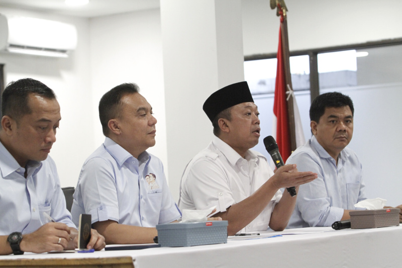 TKN Prabowo-Gibran Gelar Konfrensi pers jelang persiapan penetapan Capres-Cawapres (Ashar/SinPo.id)