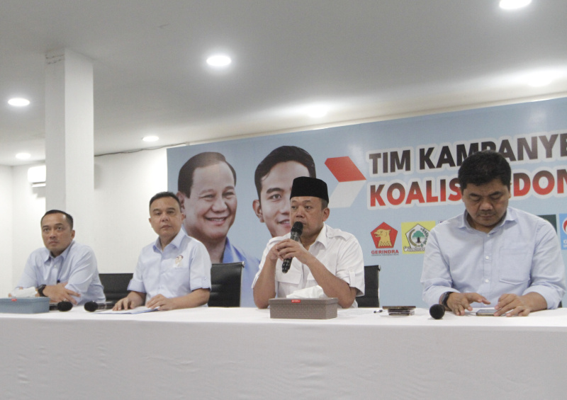 TKN Prabowo-Gibran Gelar Konfrensi pers jelang persiapan penetapan Capres-Cawapres (Ashar/SinPo.id)