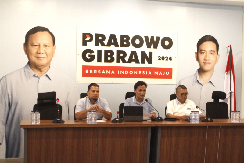 TKN Prabowo-Gibran menggelar konfrensi pers terkait ada indikasi kecurangan dan penggagalan Pemilu 2024 (Ashar/SinPo.id)