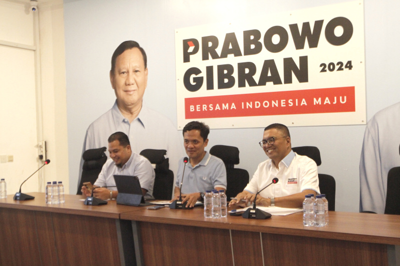 TKN Prabowo-Gibran menggelar konfrensi pers terkait ada indikasi kecurangan dan penggagalan Pemilu 2024 (Ashar/SinPo.id)