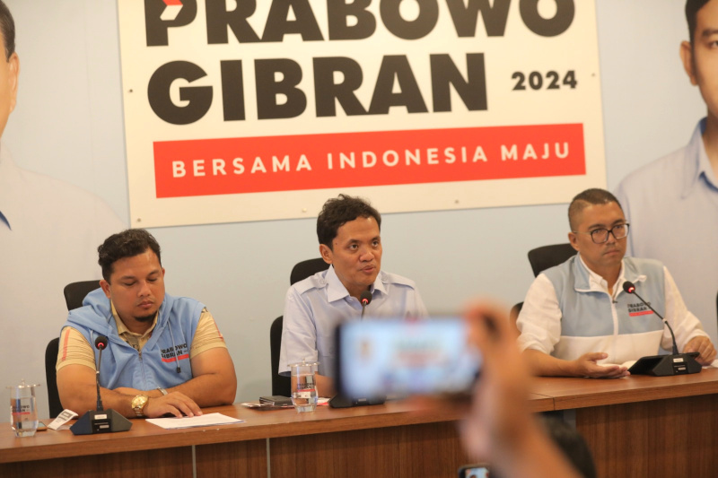 TKN Prabowo-Gibran menggelar konfrensi pers terkait ada kecurangan jelang pilpres di Jawa Timur dan Jawa Tengah (Ashar/SinPo.id)