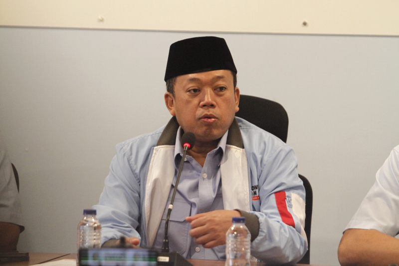 Sekretaris TKN Prabowo-Gibran Nusron Wahid resmi umumkan Gubernur Jatim Khofifah Indar Parawansa bergabung mendukung Prabowo-Gibran (Ashar/SinPo.id)