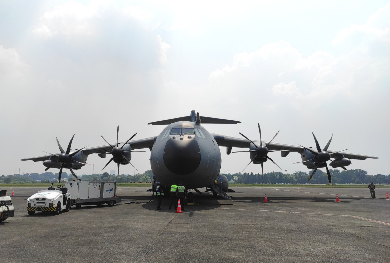 TNI-AU Prancis bawa pesawat Airbus A400M Atlas dan Pesawat Tempur Desault Rafale di Misi Pegase 2024 di Lanud Halim Perdanakusuma (Ashar/SinPo.id)