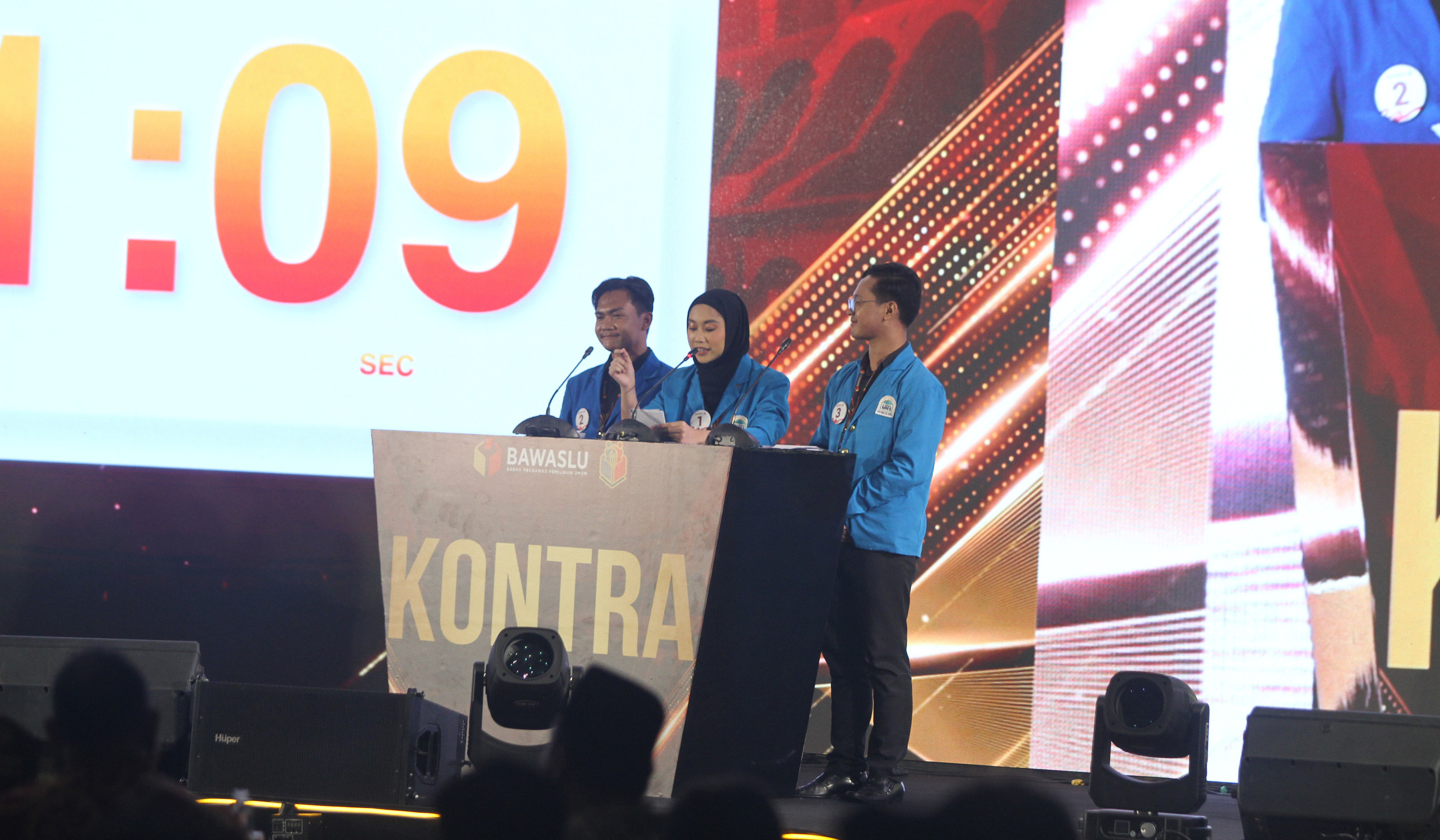 Kompetisi debat Bawaslu RI. (Agus Priatna/SinPo.id)