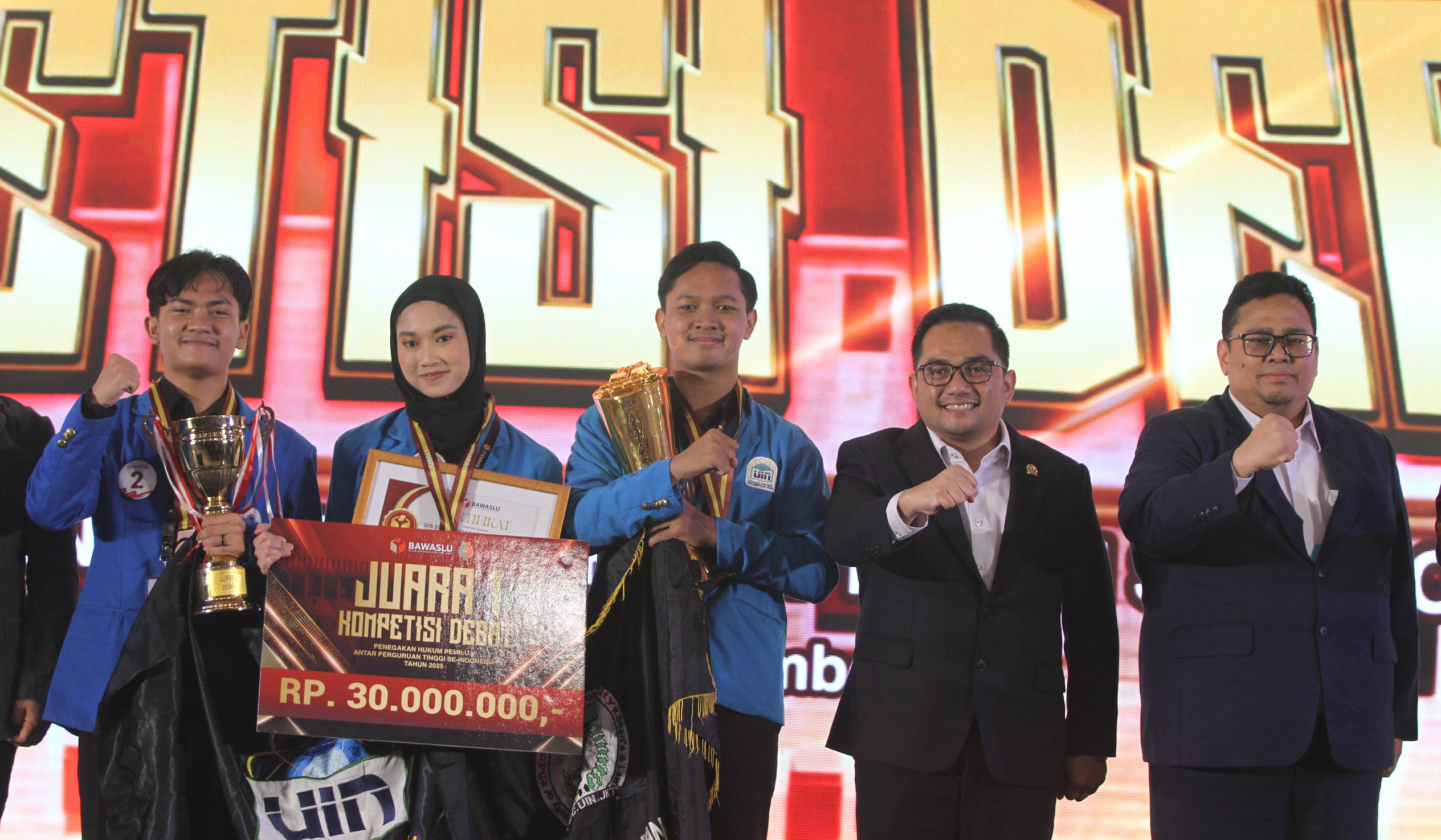 Kompetisi debat Bawaslu RI. (Agus Priatna/SinPo.id)