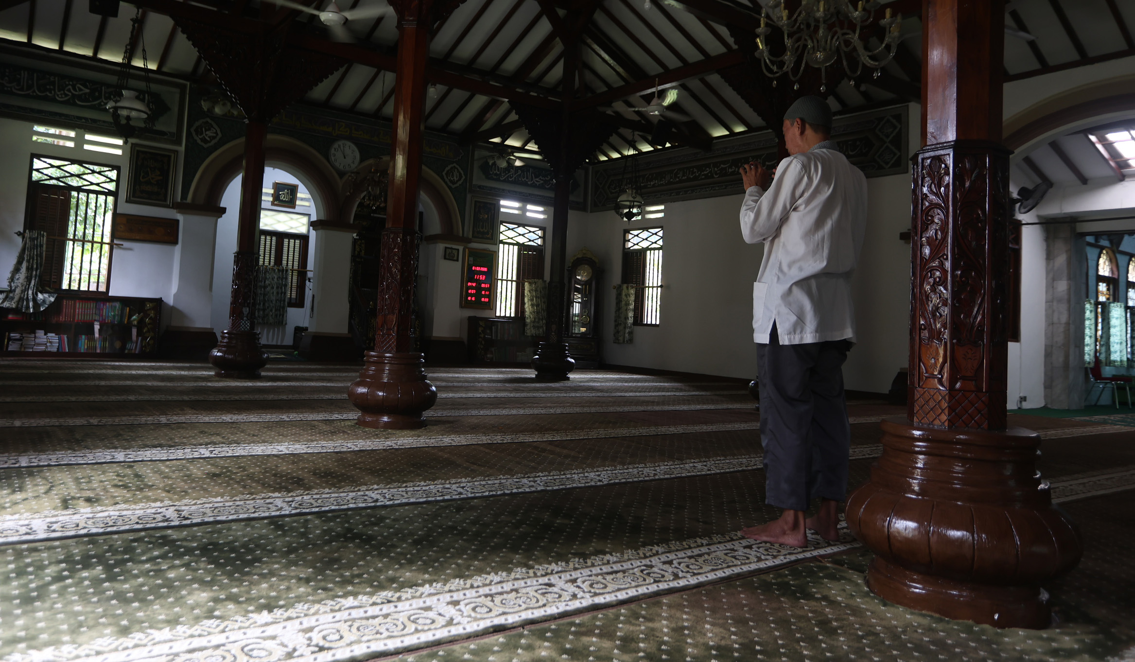 Suasana Masjid Hidayatullah, Jakarta. (Agus Priatna/SinPo.id)