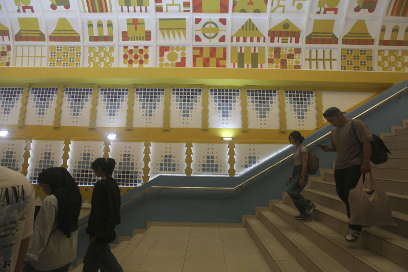 Wajah baru terowongan Blok M Hub yang menghubungkan Terminal dan Stasiun MRT Blok M (Ashar/SinPo.id)