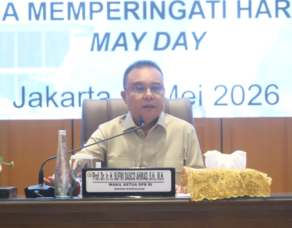 Wakil Ketua DPR Prof Sufmi Dasco Ahmad menerima audiensi perwakilan dari Aliansi Gerakan Buruh Bersama Rakyat (GEBRAK) dan KASBI (Ashar/SinPo.id)