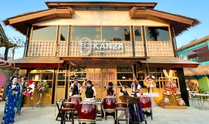 Imperial Group menampilkan brand terbaru restaurant khas Jepang Kanza Japanese Grill & Bar di Mall Kelapa Gading 3 dan Aloha PIK 2 (Ashar/SinPo.id)