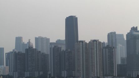 Penampakan polusi udara di Jakarta pada 2023 lalu. (Sinpo.id/Ashar)